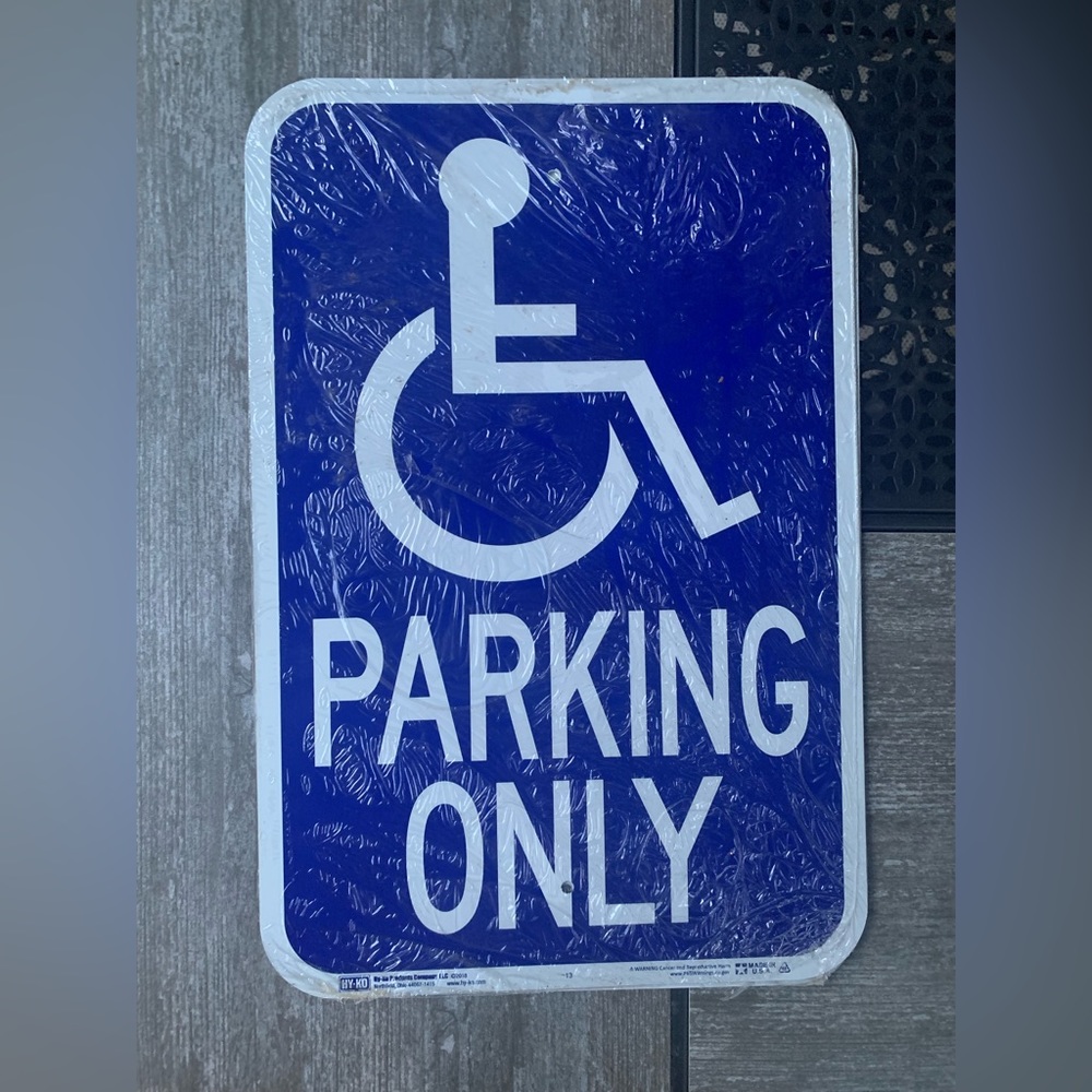 Metal Parking Signs SET of (6)